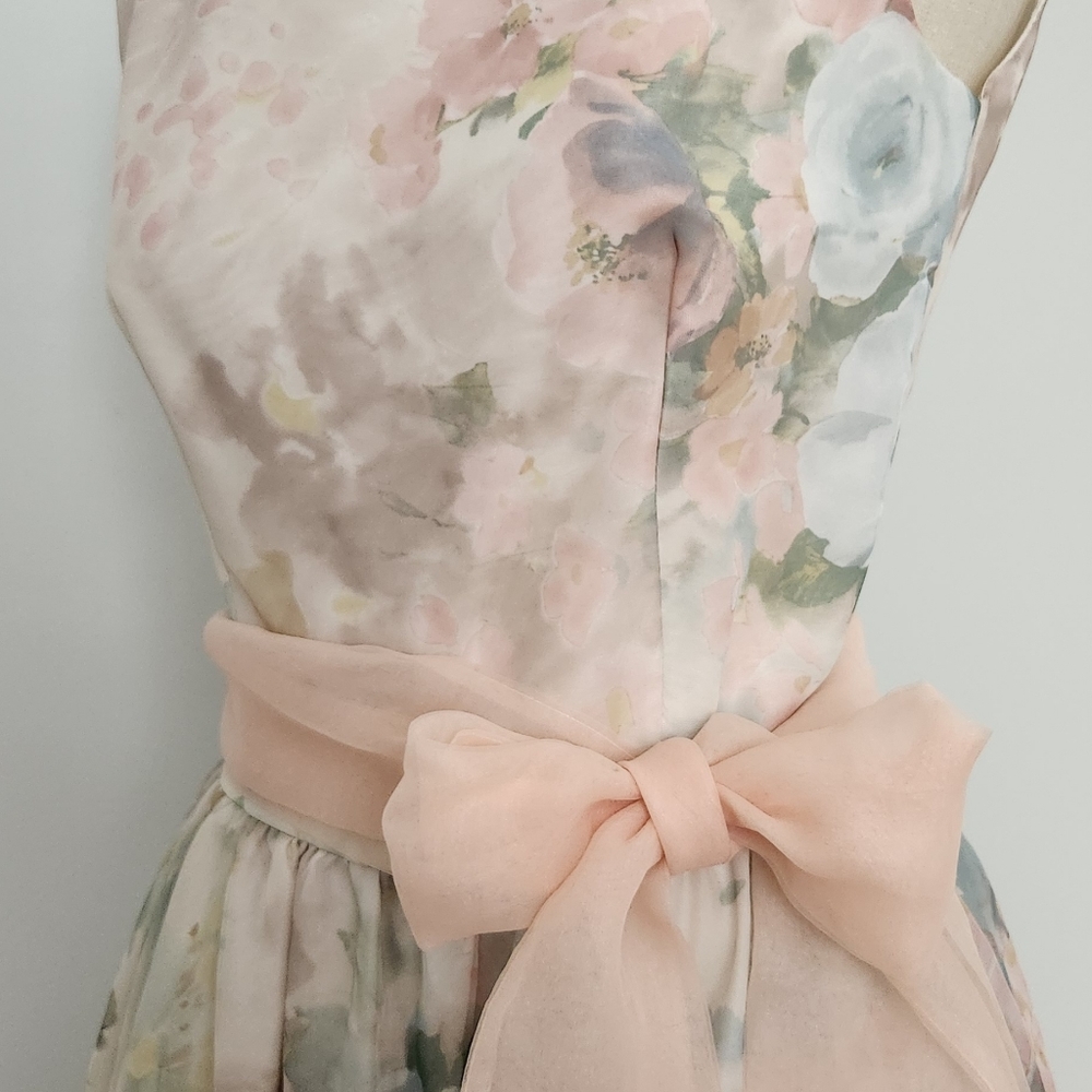Vintage Spring Easter Dress - Picture 10 of 16